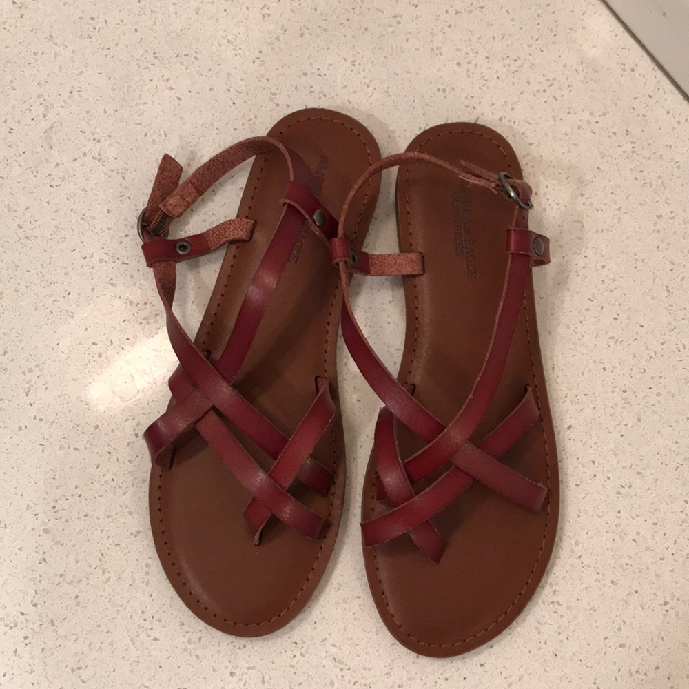 American eagle sandals - never worn